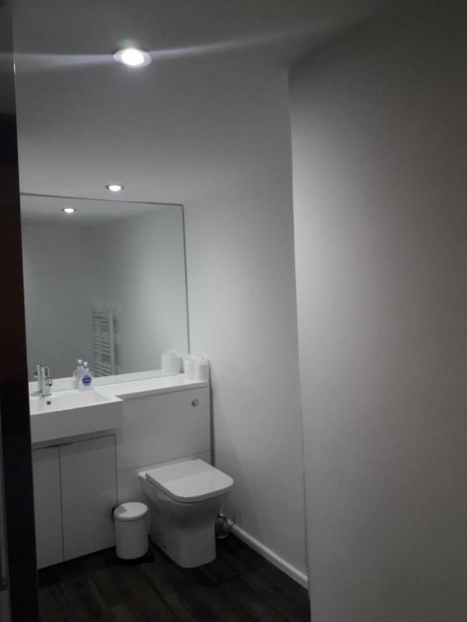 The Red Lion Apartamento Newent Exterior foto